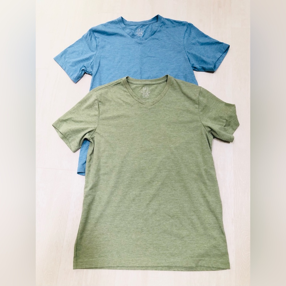 George Sage and Pale Blue V-Neck T-Shirt Excellent Condition